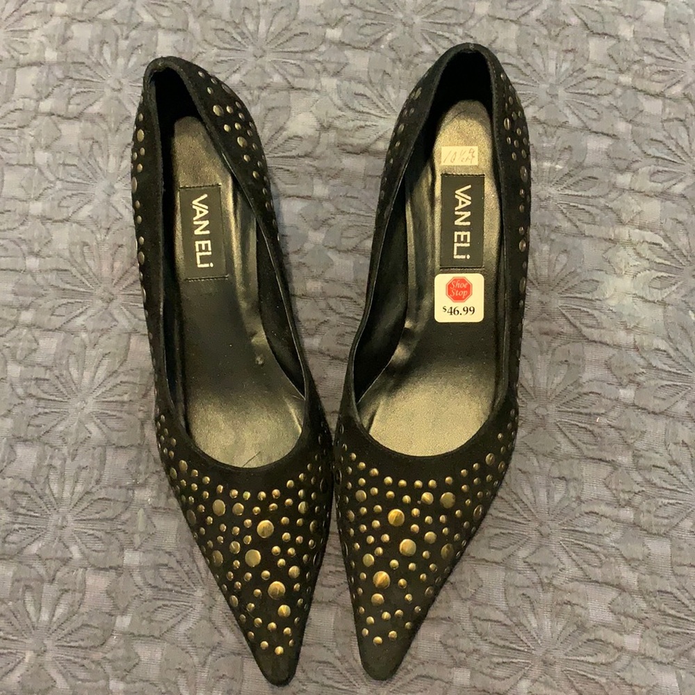 Van Eli black heel with brass studs